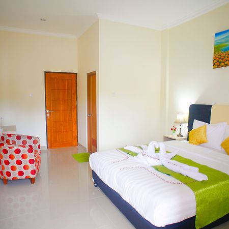 พาวิลลา ลาบวน บาโฮ Hotel ลาบวนบาโจ ภายนอก รูปภาพ
