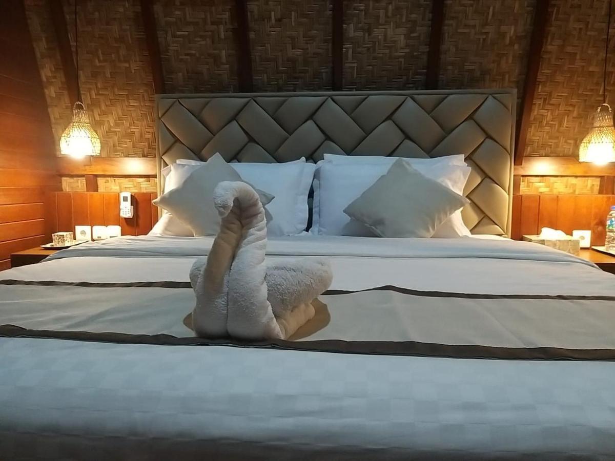 พาวิลลา ลาบวน บาโฮ Hotel ลาบวนบาโจ ภายนอก รูปภาพ
